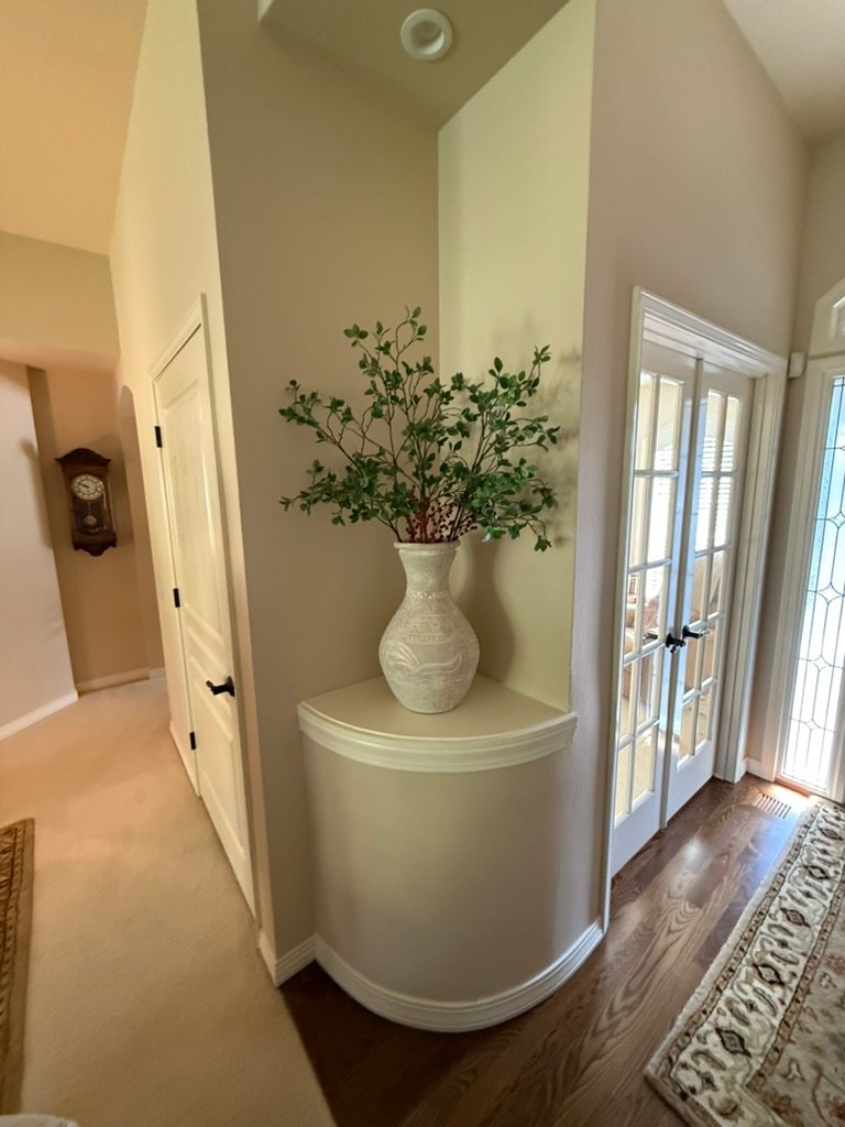 Finished entryway after niche removal